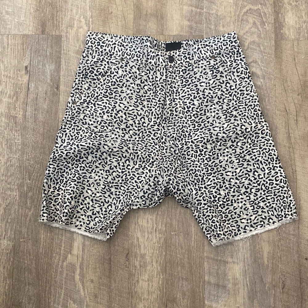 JieDa Leopard Print Shorts
